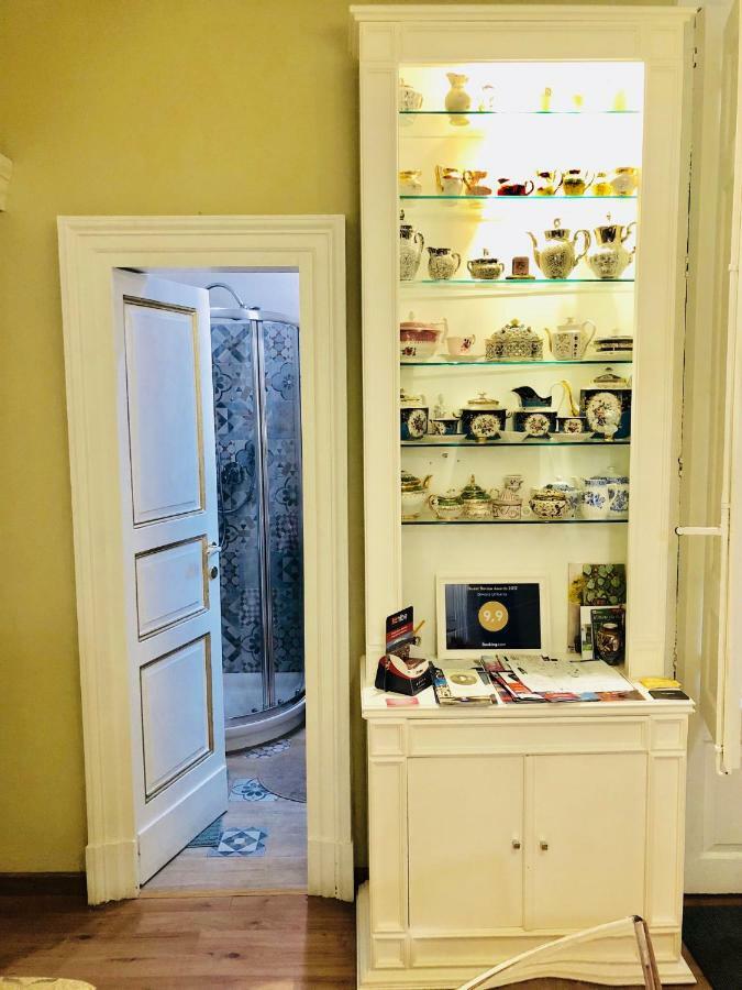Dimora Umberto Bed and Breakfast CTA Exteriör bild